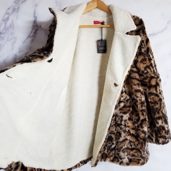 Philanthropy Faux Fur Leopard Sherpa Jacket, SM - Picture 10 of 10